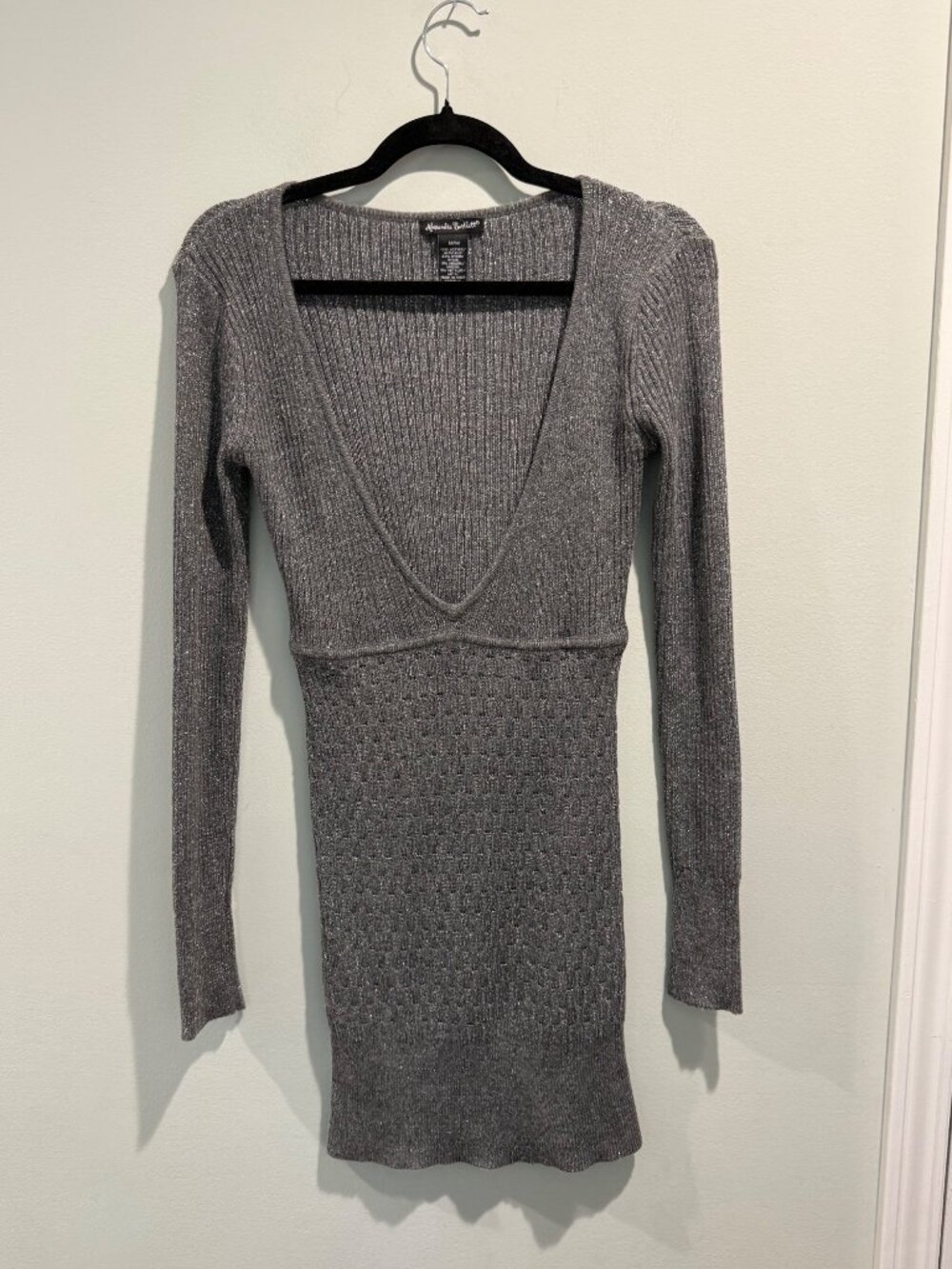 Alexandra Bartlett Metallic Knit V-Neck Lightweight Sweater Mini Dress Gray Medi